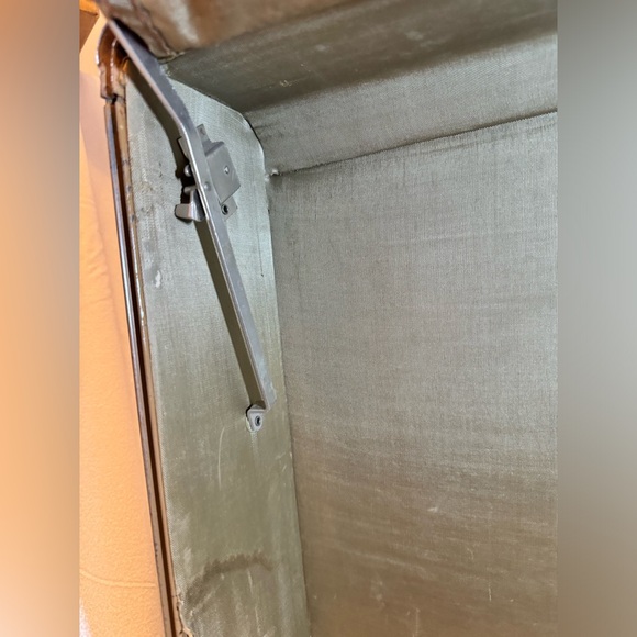 Vintage1950s Samsonite Streamlite Shwayder bros alligator embossed hard suitcase - Picture 11 of 16